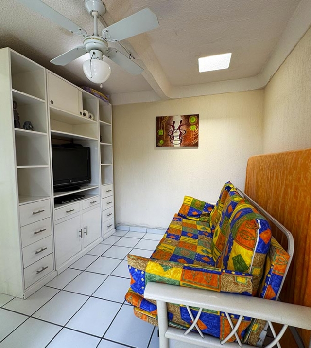 CASA  01 MZA M 10.jpg